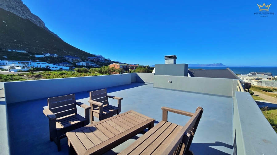 3 Bedroom Property for Sale in Sunny Seas Estate Western Cape